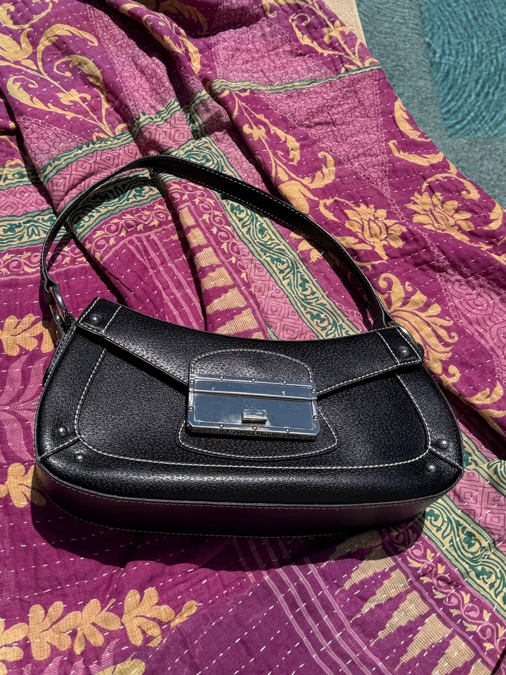 90's Black Leather Shoulder Bag - Silver Hardware